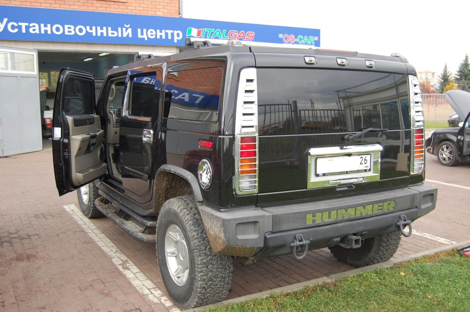 Hummer H2 (2002-2009) 6.0 л.