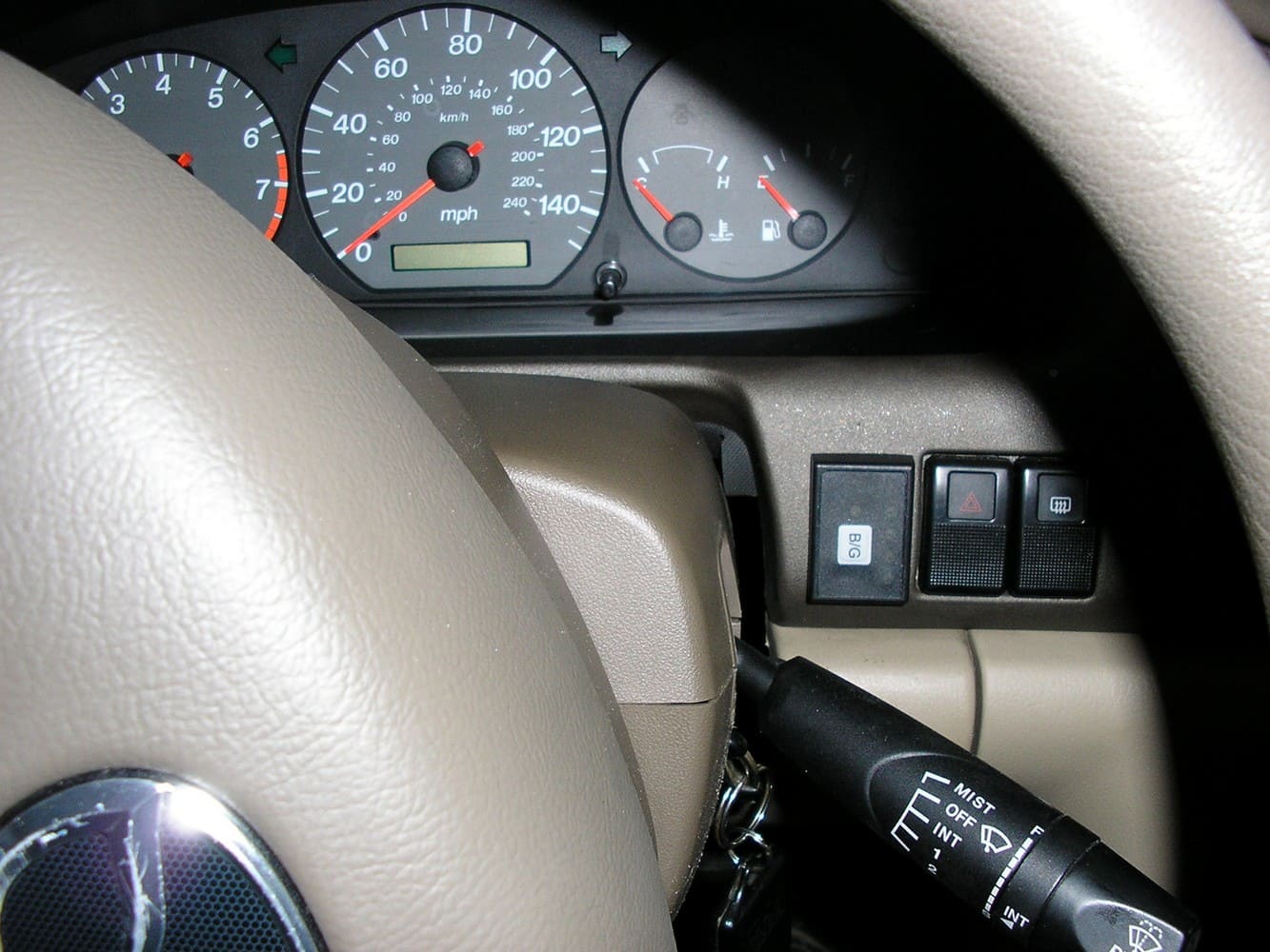 Mazda 626 5 (GF) (1997-2002) 2.0 л.