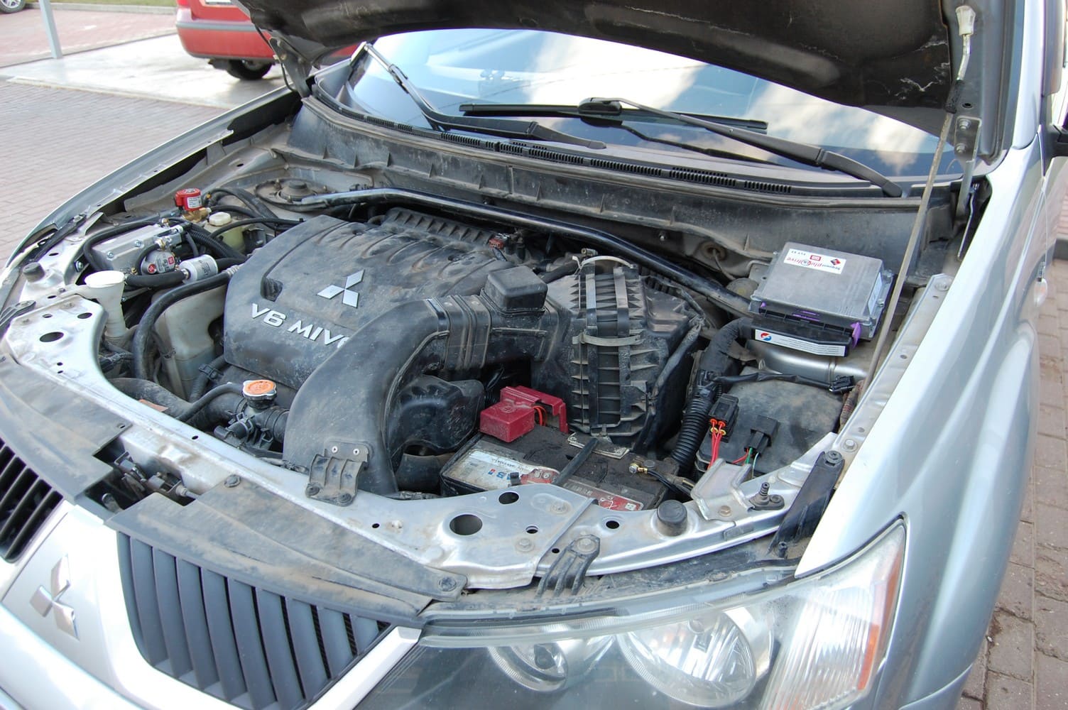 Mitsubishi Outlander 2 (2006-2009) 3.0 л.