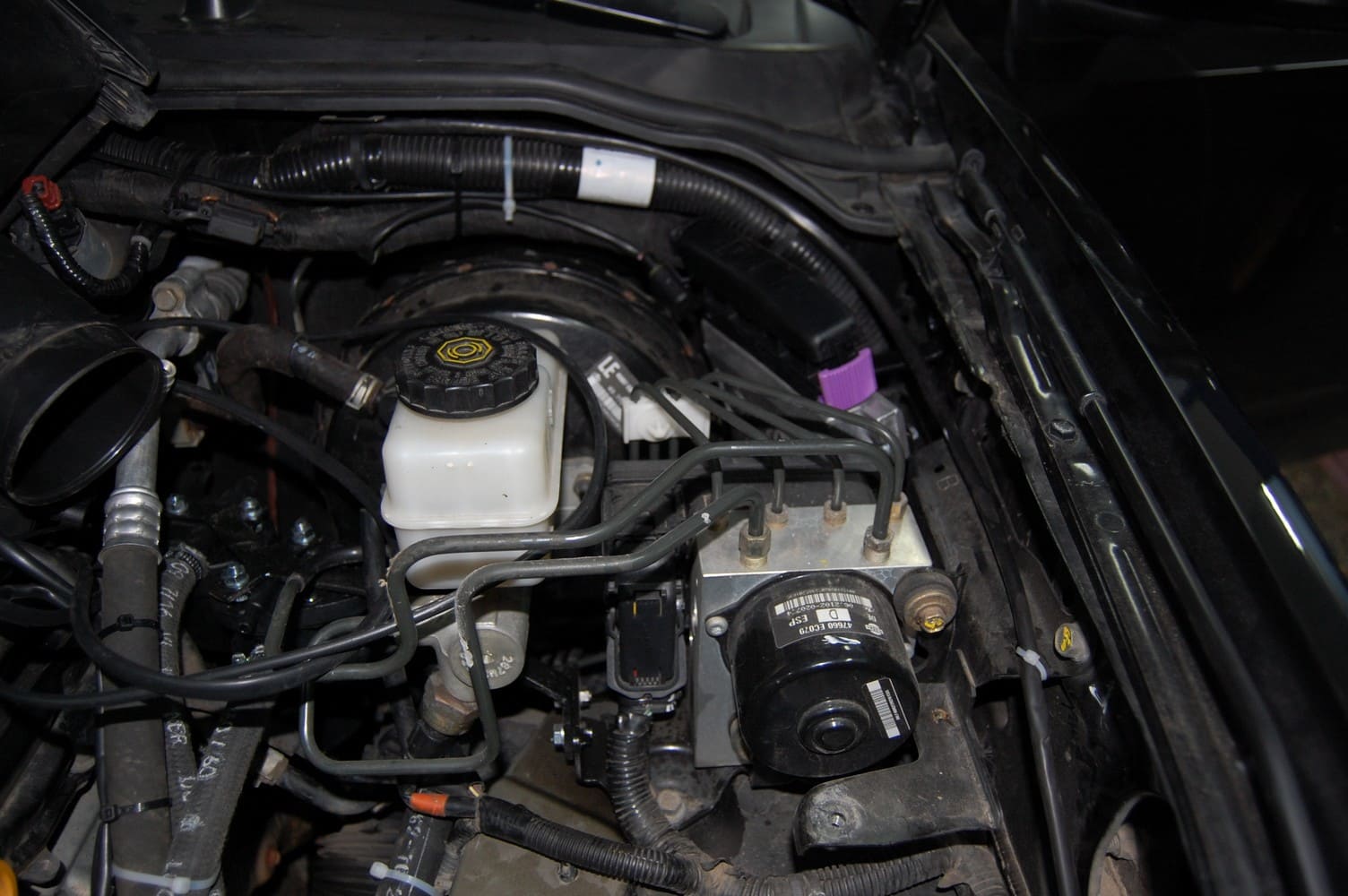 Nissan Pathfinder 3 (2004-2010) 3.0 л.
