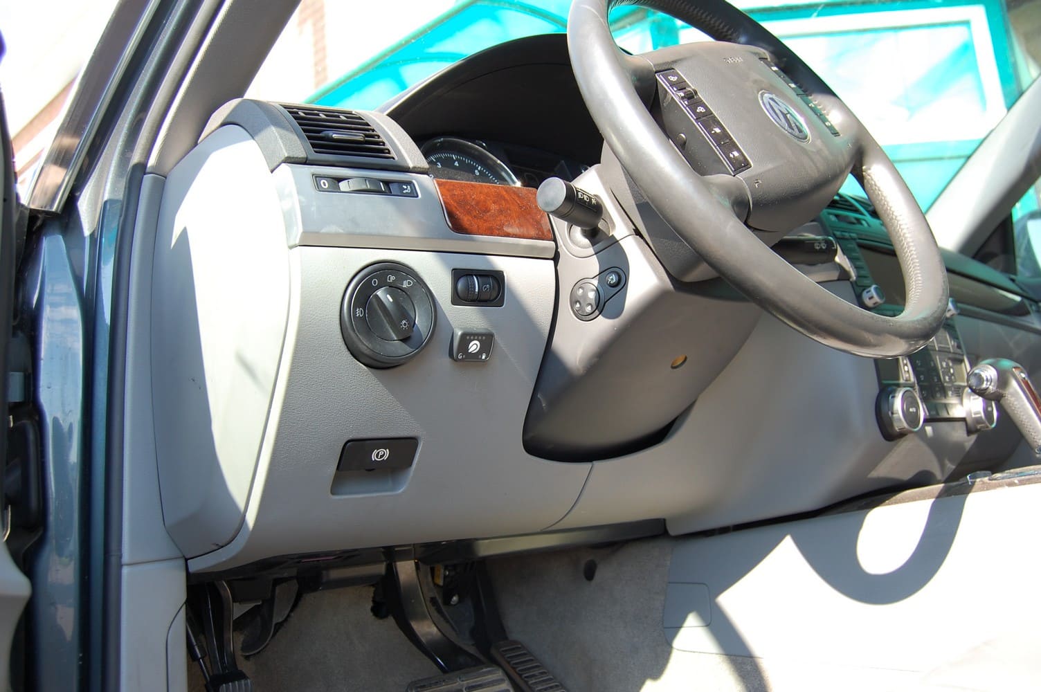 Volkswagen Touareg (2002-2006) 4.2 л.